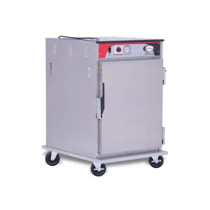BevLes - HTSS44W64. BevLes Temper Select 1/2 Size Heated Holding Cabinet. Universal Width. 230V. in Silver