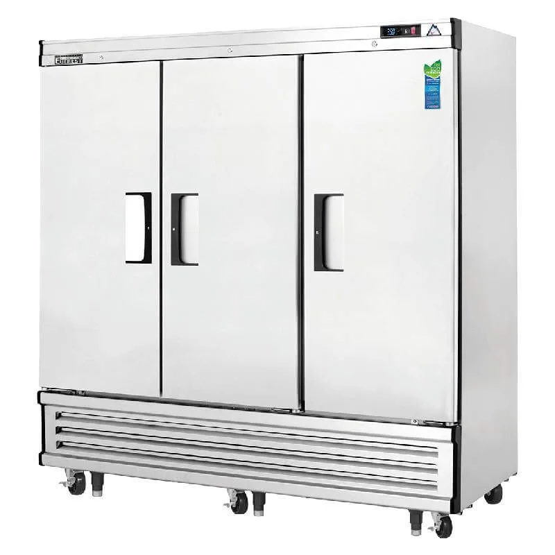 Everest - EBR3. Commercial 74 Three Solid Door Reach-In Refrigerator 71 cu.ft.