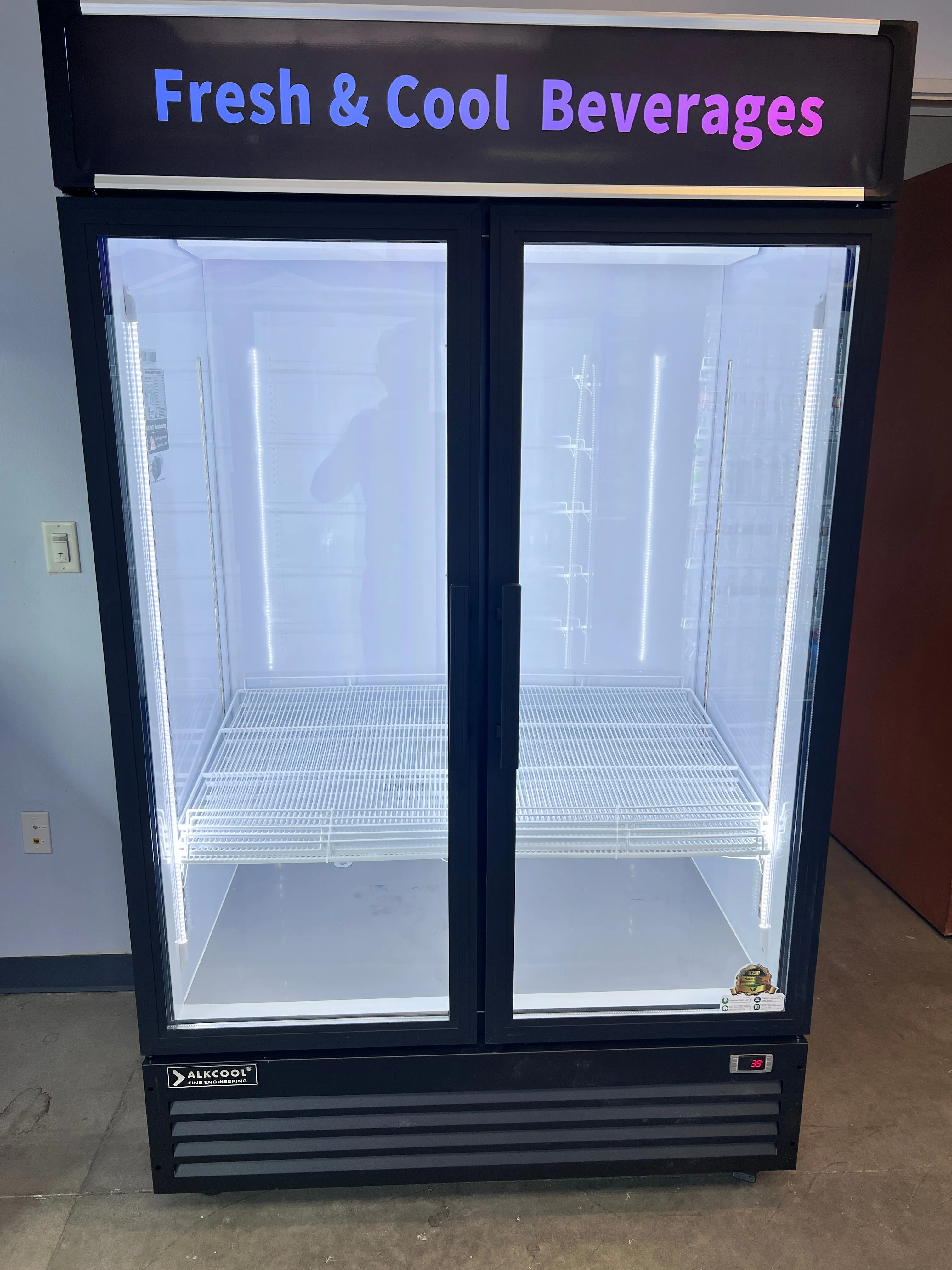 GDR47(H) TWO SECTION Glass Door Merchandiser Refrigerator