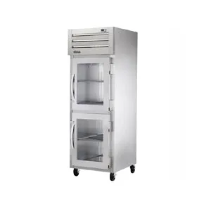 True STG1H-2HG. Commercial 27.5 Full Height Insulated Mobile Heated Cabinet 3 Pan Capacity