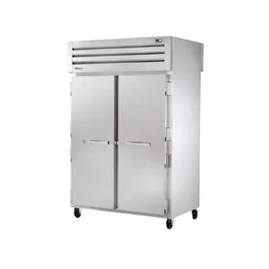 True STG2HPT-2S-2S. Commercial 52 5/8 Full Height Insulated Mobile Heated Cabinet (6) Pan Capacity