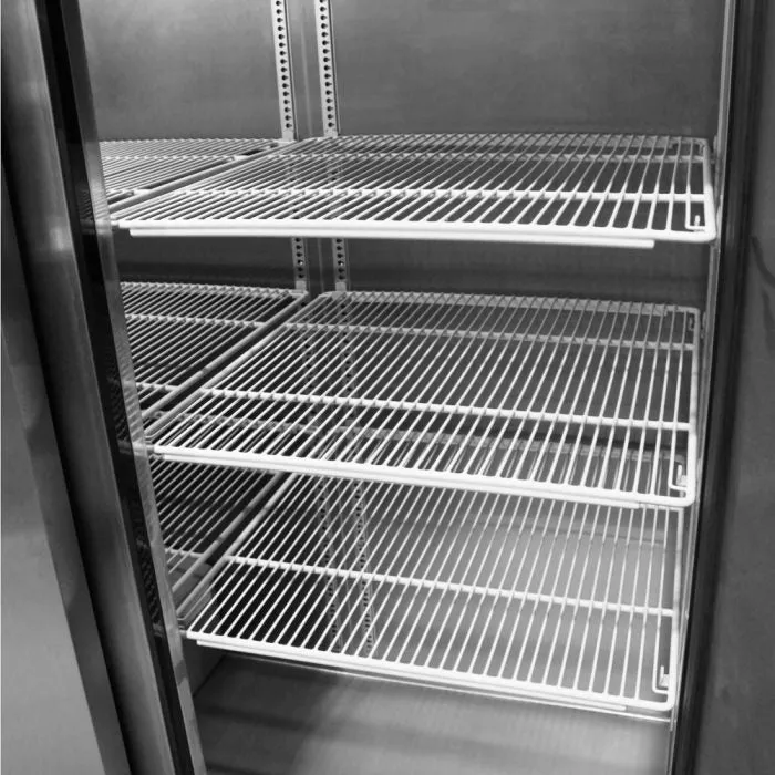 Turbo Air - M3R24-1-N. Commercial 28 Reach-in Refrigerator M3 series Stainless Steel 21.6 cu.ft.